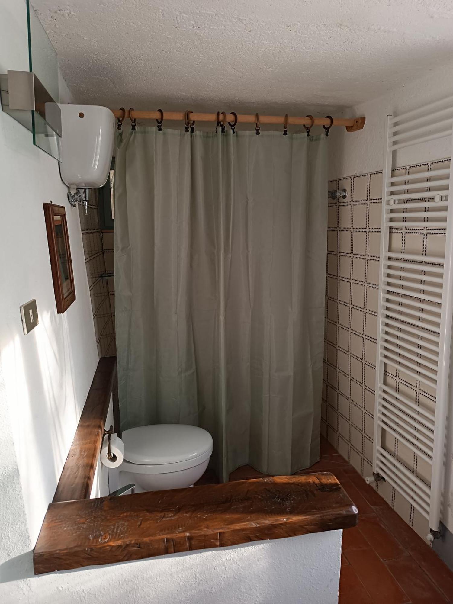 グッビオ La Brocca Di Valdichiascioヴィラ 部屋 写真